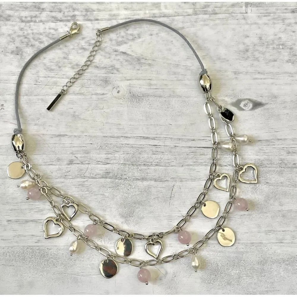 Vantel Pearls daydream charm necklace